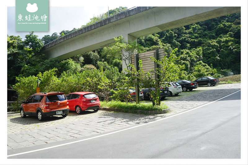 【新北坪林玩水好去處】親子無料玩水趣 免費停車場 下坑子口溪親水遊憩區 