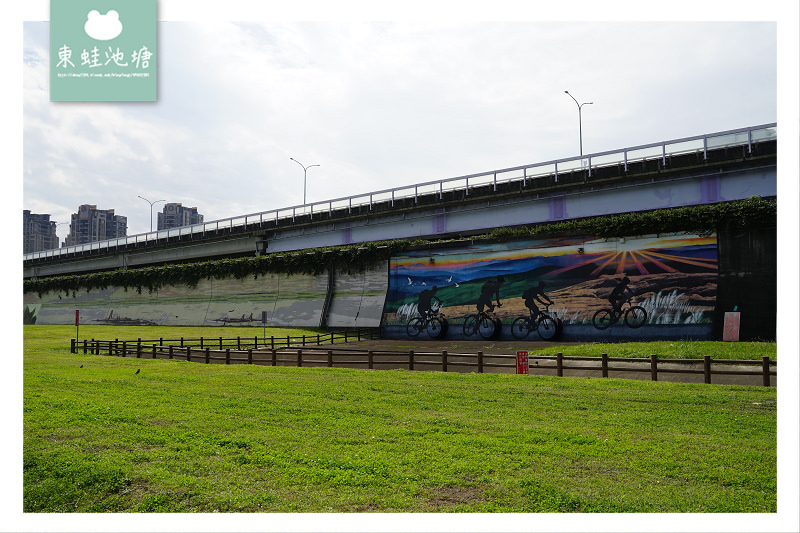 【板橋免費景點推薦】江子翠河濱綠地 遙控車賽車場 江翠礫間水岸公園