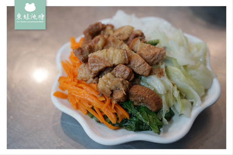 【台北萬華中原市場美食推薦】萬華宵夜好選擇 美味焢肉飯香菇魯肉飯 宵夜清粥
