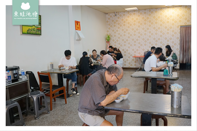 【宜蘭羅東平價小吃推薦】古早味在地小吃 美味米糕乾麵菜頭排骨湯 南方澳米糕
