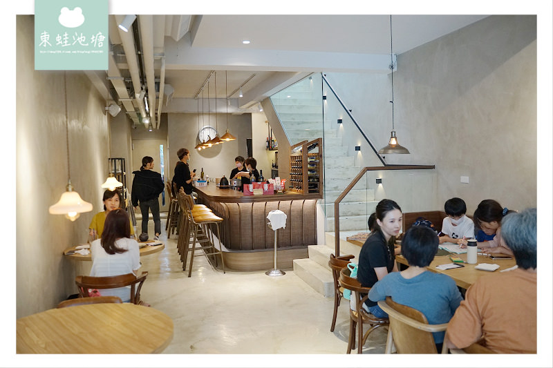 【台中草悟道聚餐推薦】傳統中式桌菜 老屋包廂用餐區 hechino 做茶菜