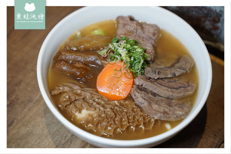 【台北大安區牛肉麵推薦】不加味精蔬果清燉湯頭 台北牛肉麵節秘密客評審特別獎 牛莊園牛肉麵