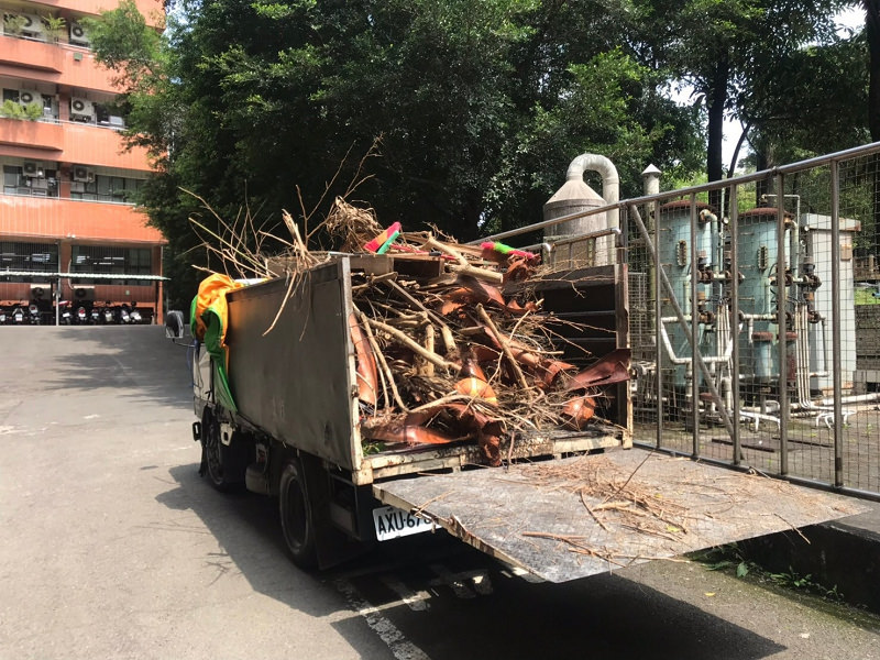 【台北搬家公司推薦】AMIS 杰樂搬家公司 工廠公司店面搬家 廢棄物物清運通通包辦