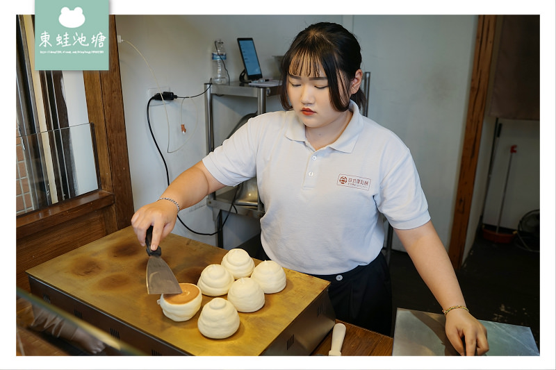 【中壢SOGO甜點推薦】現點現做日式厚鬆餅 美味可口脆皮泡芙 王子神谷 おうじかみや-中壢店