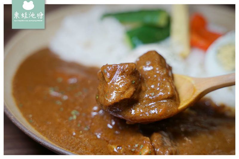 【新竹咖哩飯推薦】北門街文青風美食餐廳 美味手作甜點 有哩在 Uilly Curry