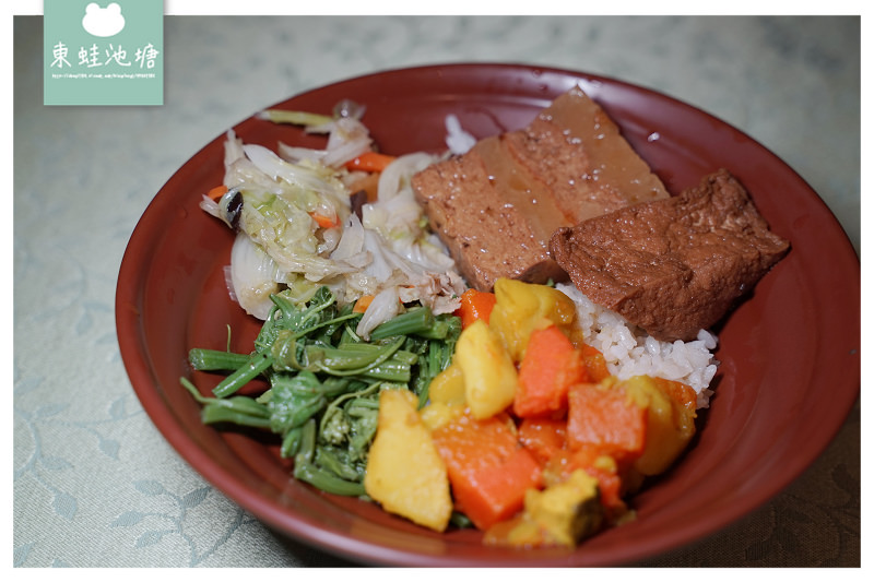 【花蓮素食推薦】美味特製辣味麵 可口好吃爌肉飯 花蓮國香園素食