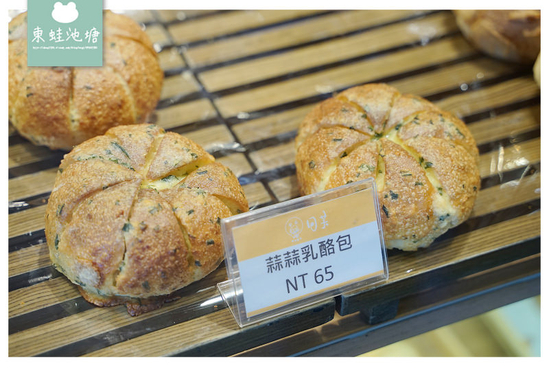 【台中下午茶甜點推薦】爆漿酥脆泡芙 超好吃卡滋卡滋棒 日芙洋菓子台中中友店