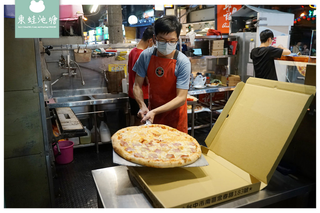 【台中忠孝路夜市美食推薦】手工現做美式手拋披薩 20吋披薩只要400元 怪獸披薩