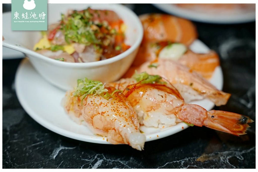 台北公司聚餐吃到飽 嗨蝦蝦百匯鍋物光復店 鴛鴦鍋/握壽司生魚片/天使紅蝦/雞佛無限量供應