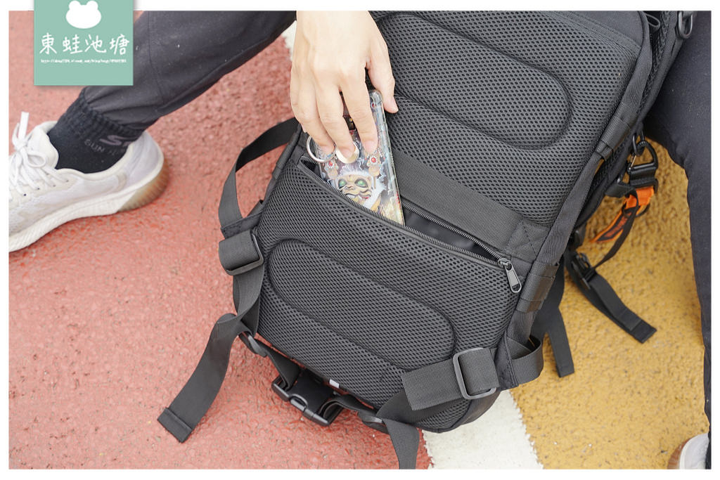 【軍規機能後背包推薦】超耐用CORDURA ® 尼龍布料 火神的眼淚聯名版二代都會玩家軍事風格瞬開後背包