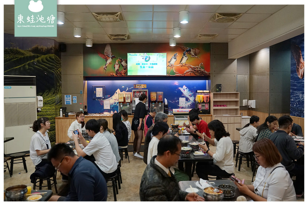 【台中忠孝夜市火鍋推薦】忠孝路觀光夜市人氣美食 飲料冰品白飯吃到飽 一級棒讚火鍋