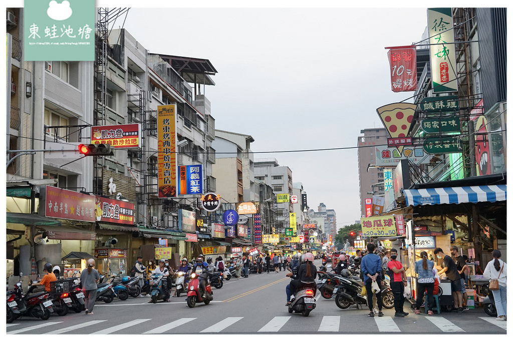 【台中忠孝夜市住宿飯店推薦】忠孝路觀光夜市中心點 台中火車站五分鐘車程 Trans Inn 傳思文旅