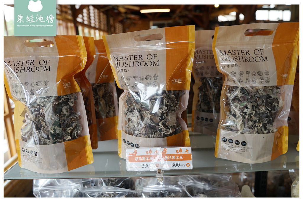 【台中新社美食餐廳推薦】台中大坑寵物友善餐廳好選擇 原木香菇土雞鍋 菇神新社店