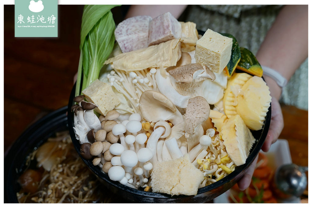 【台中新社美食餐廳推薦】台中大坑寵物友善餐廳好選擇 原木香菇土雞鍋 菇神新社店