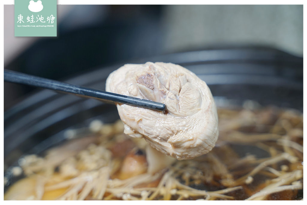 【台中新社美食餐廳推薦】台中大坑寵物友善餐廳好選擇 原木香菇土雞鍋 菇神新社店