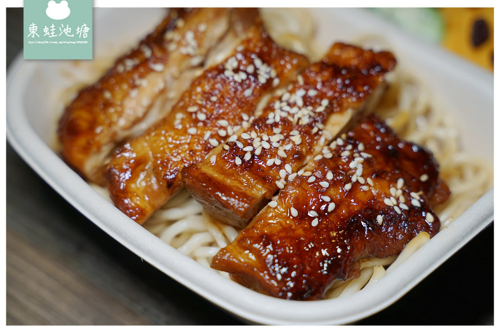 【新店小吃麵館推薦】時尚傳統新穎麵食 主廚嚴選外帶餐盒 功夫豬私廚好麵