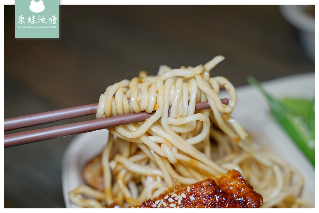 【新店小吃麵館推薦】時尚傳統新穎麵食 主廚嚴選外帶餐盒 功夫豬私廚好麵