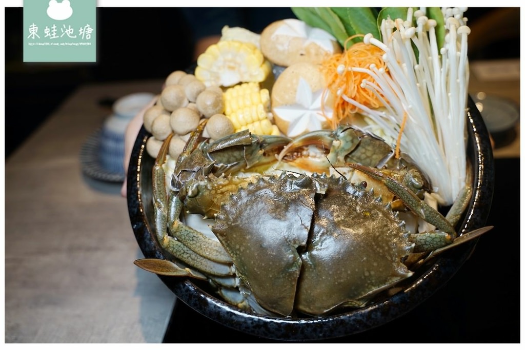 【新竹無菜單料理推薦】每個人1080就吃得到鹿耳島A5和牛+處女蟳 還有超奢華金箔冰淇淋 山上走走日式無菜單海鮮鍋物