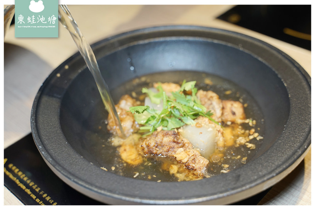 【新北中和火鍋推薦】台味小吃混搭美味火鍋 蔬食自助吧吃到飽 狂一鍋中和永貞店