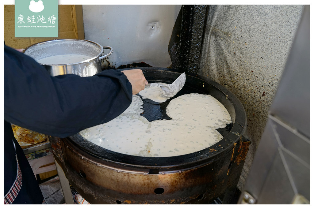 【中壢粉漿蛋餅推薦】古早味手工蛋餅 30元CP值高 美隆橋粉漿蛋餅