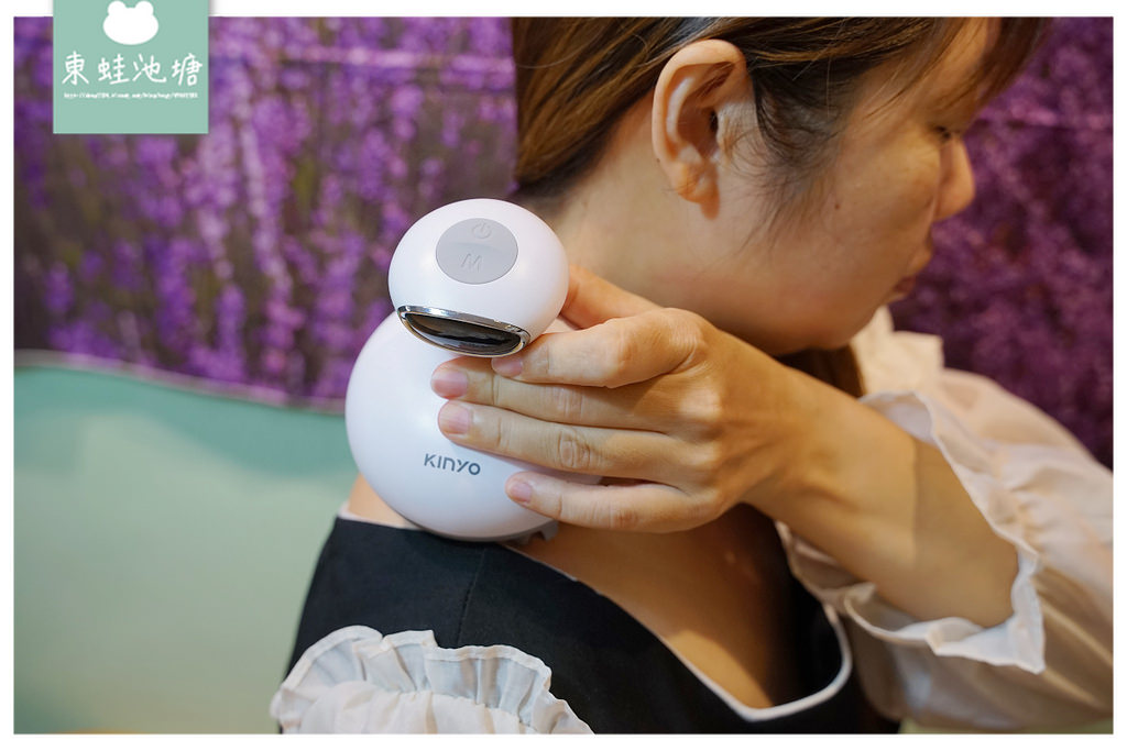 【無線手持按摩器推薦】USB充電多用途全身按摩 IPX6防水等級乾濕兩用 KINYO智能巧手頭肩按摩器