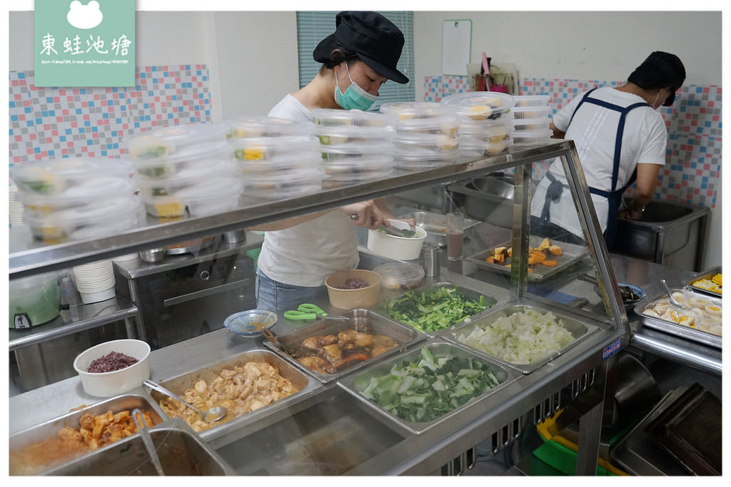 【台中西屯水煮餐廳推薦】簡單原味料理 異國美味餐盒 原味水煮專賣店