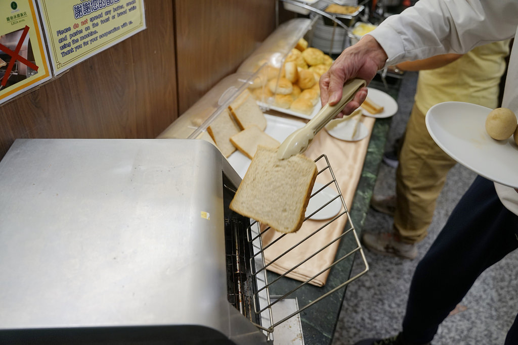 【花蓮住宿飯店推薦】鄰近花蓮火車站 附設會議室/自助洗衣房/兒童遊戲室/健身房 麗格休閒飯店 LIGA HOTEL