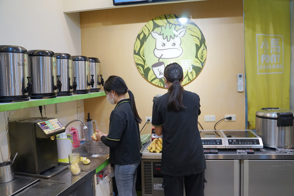【花蓮手搖飲料店推薦】花蓮限定現榨蘋果冰茶 只有來花蓮才喝得到 小馬Pony飲料