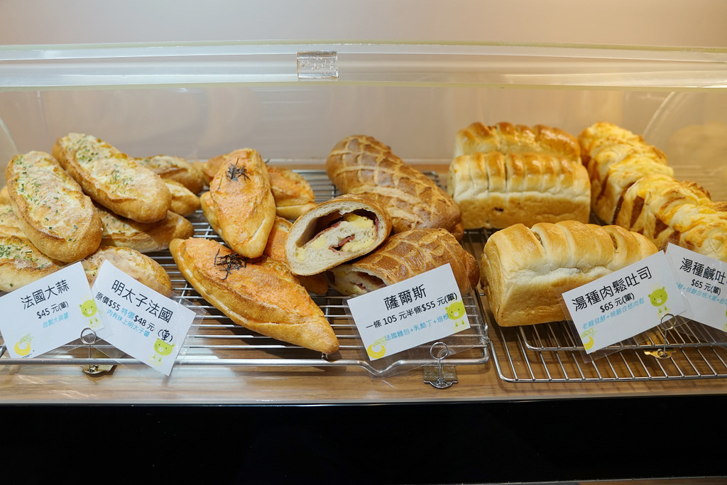 【台中南屯區麵包店推薦】自家廚房新鮮出爐 真材實料曲奇伴手禮盒 貝克莉烘焙坊