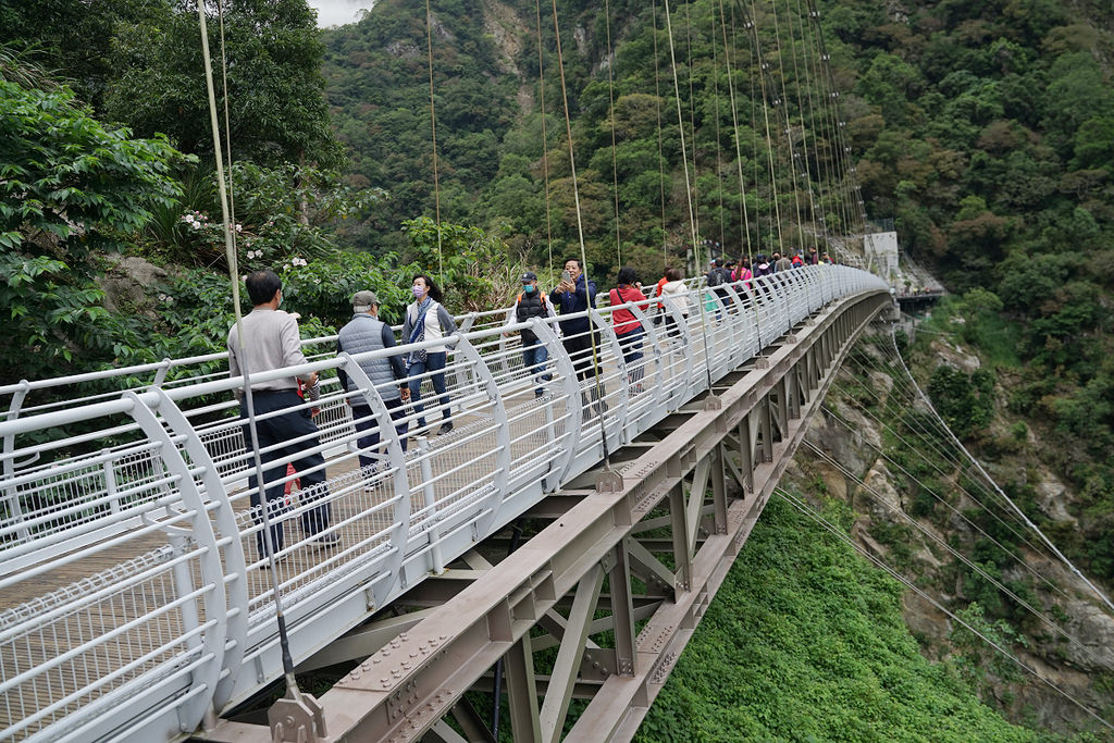 【花蓮太魯閣必訪景點】臺灣跨深最高吊橋 免收費網路預約申請介紹 布洛灣山月吊橋