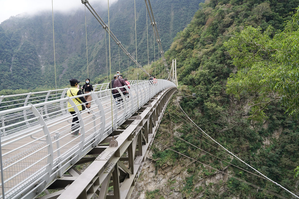 【花蓮太魯閣必訪景點】臺灣跨深最高吊橋 免收費網路預約申請介紹 布洛灣山月吊橋