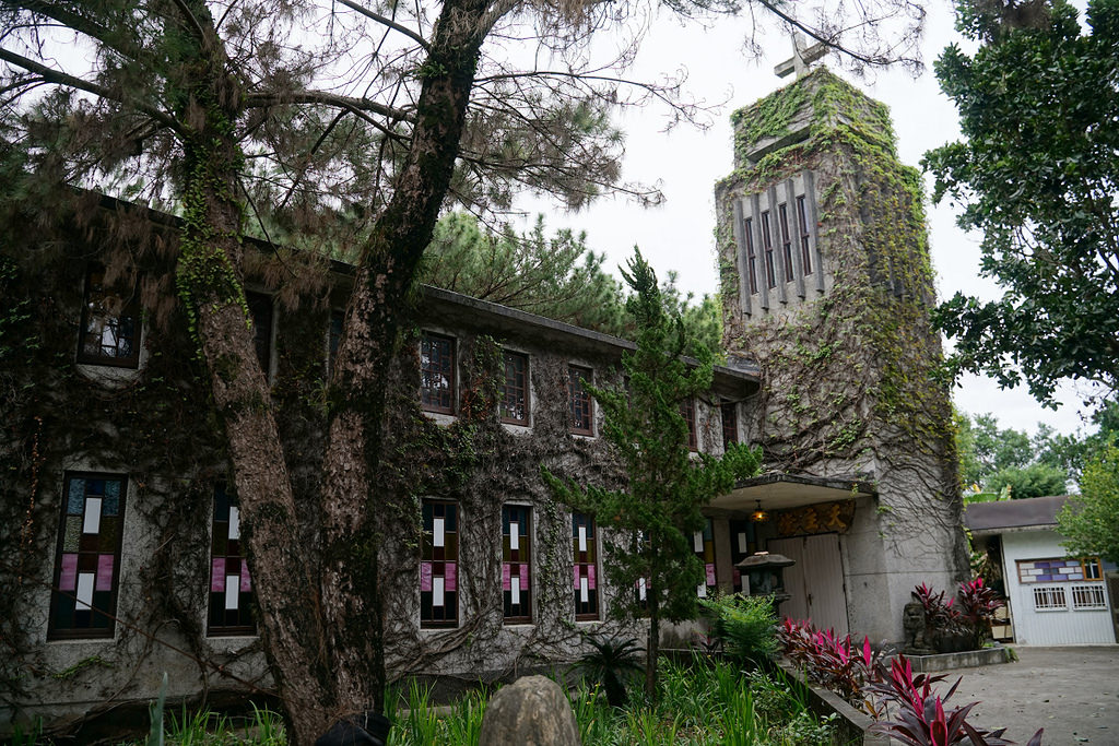 【花蓮網美秘境景點推薦】諾亞方舟船型大教堂 日本神社鳥居共存 新城天主堂