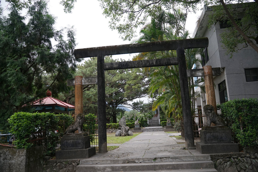 【花蓮網美秘境景點推薦】諾亞方舟船型大教堂 日本神社鳥居共存 新城天主堂