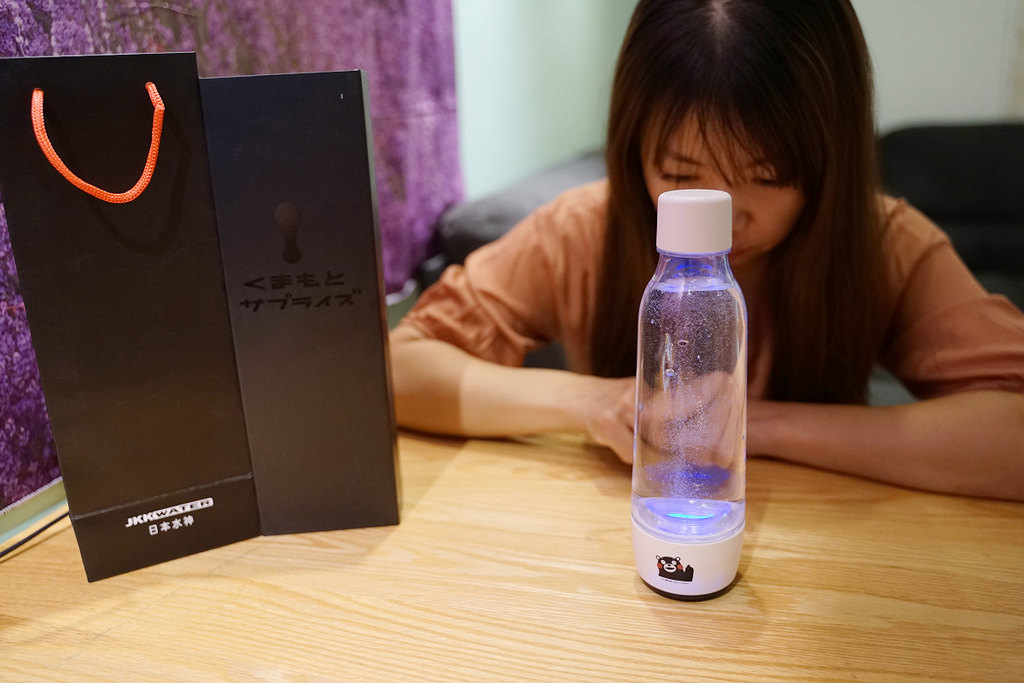 【水素水瓶推薦】聖誕節交換禮物好選擇 平衡體內自由基 日本原裝JKKWATER日本名水13度c水素水瓶生成器