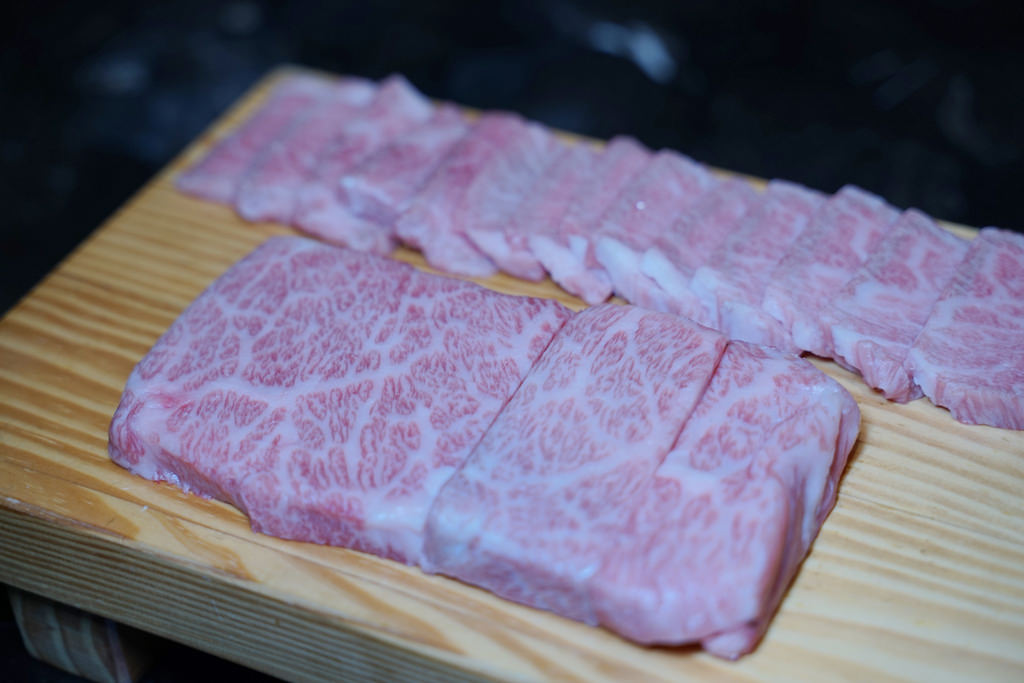 【台北松山文創美食推薦】台北最迷人的日式Omakase鐵板燒 現流魚每日產地直送 明水然・樂-信義松菸店
