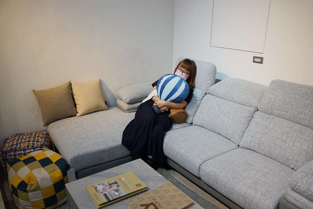 【台北南京復興家具店推薦】市區滿萬免運送貨到府 終身保修批發價 億家具批發倉庫中山店