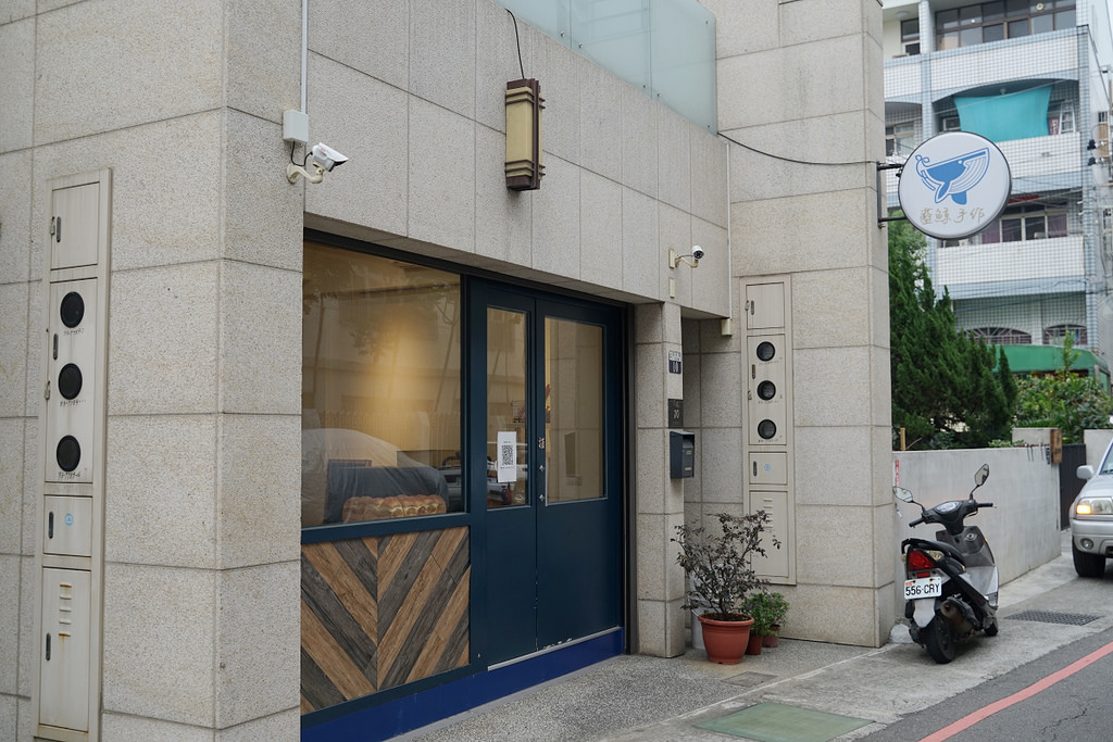 【台中霧峰人氣好吃麵包店推薦】Panettone義大利水果麵包年節禮盒 法國節慶必吃國王派 藍鯨手作&風土城堡烘焙坊