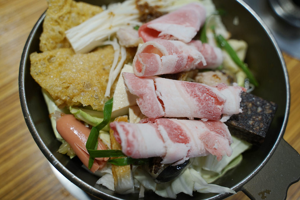 【中壢過嶺小火鍋推薦】魯肉飯/爆米花/霜淇淋/飲料無限量供應 呷鍋個人靚鍋過嶺店