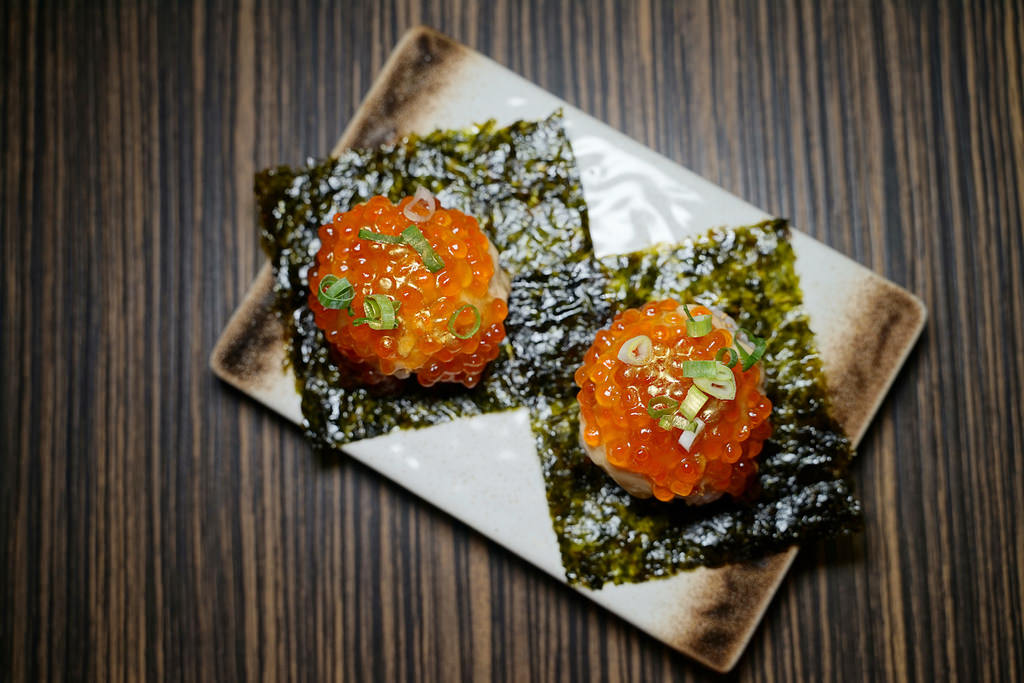【台中美村路宵夜推薦】全台最AV女優的深夜食堂 3P用餐買二送一 渣女深夜和牛燒肉燥飯