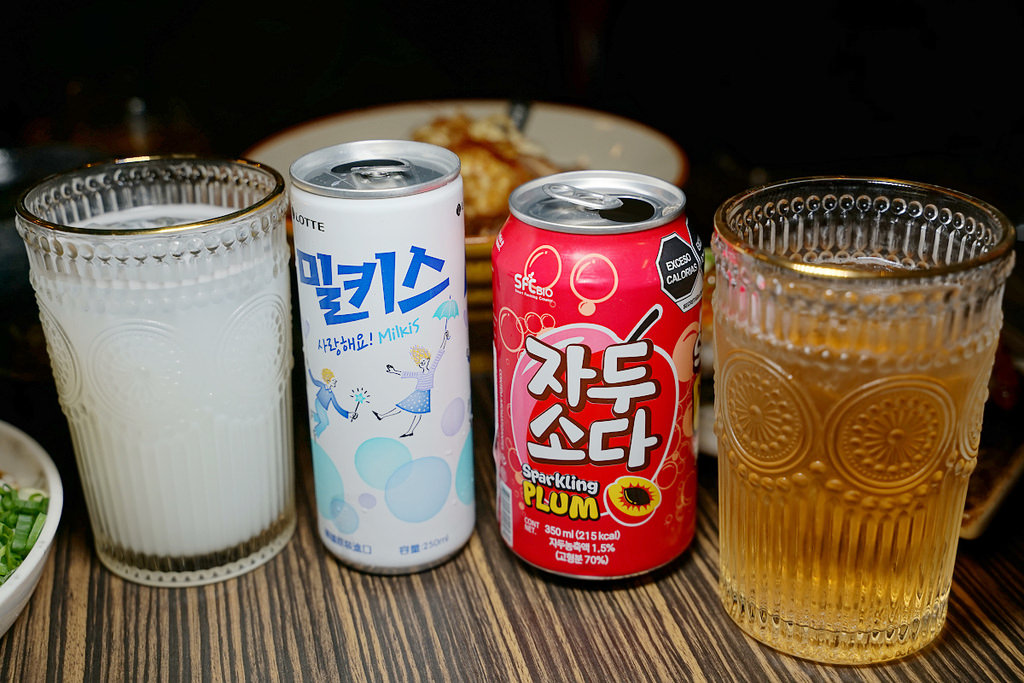 【台中美村路宵夜推薦】全台最AV女優的深夜食堂 3P用餐買二送一 渣女深夜和牛燒肉燥飯