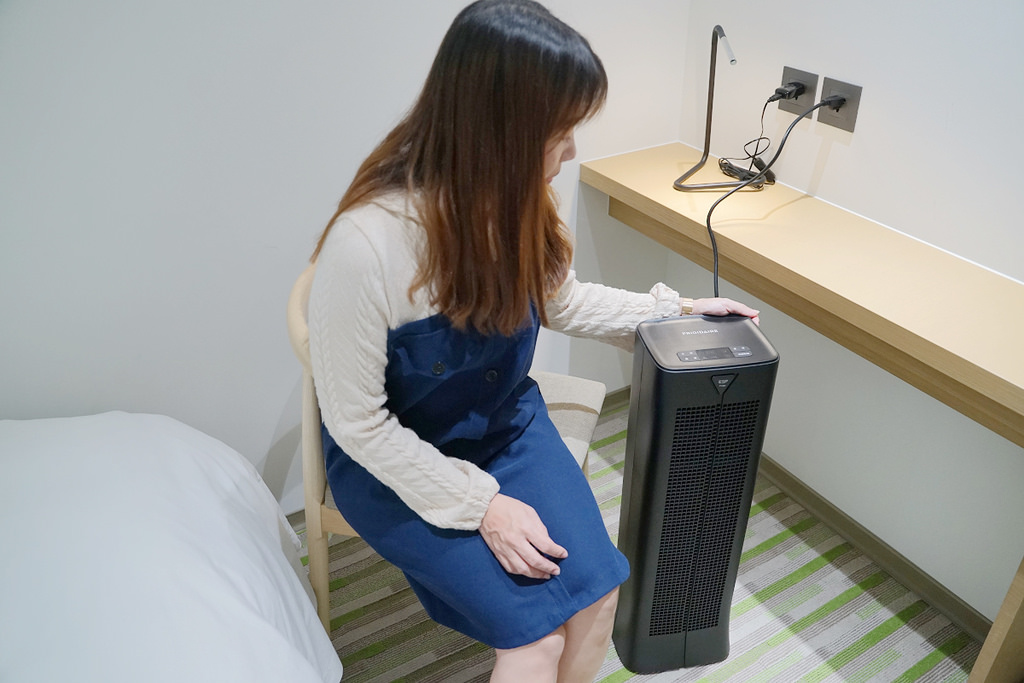 【免耗材空氣清淨機推薦】雙重過濾系統可水洗 靜電集塵可過濾PM2.5 美國Frigidaire富及第 靜電集塵節能空氣清淨機 FAP-8282HE
