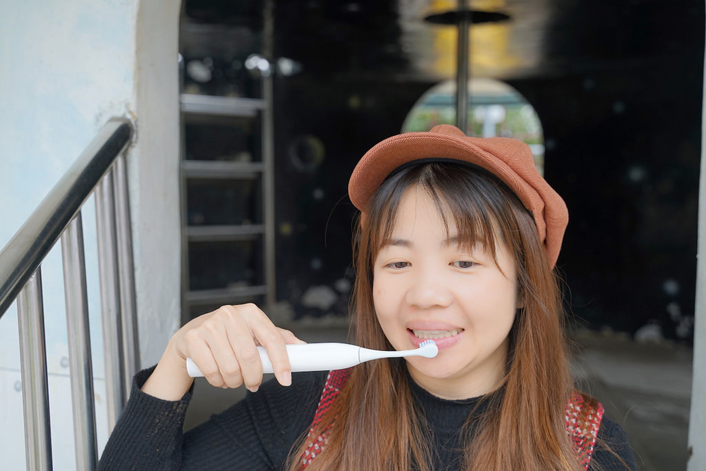 【電動牙刷推薦】瑞士專業級頂級口腔護理 一次擁有三種創新刷頭 CURAPROX 極致鑽白音波震動牙刷