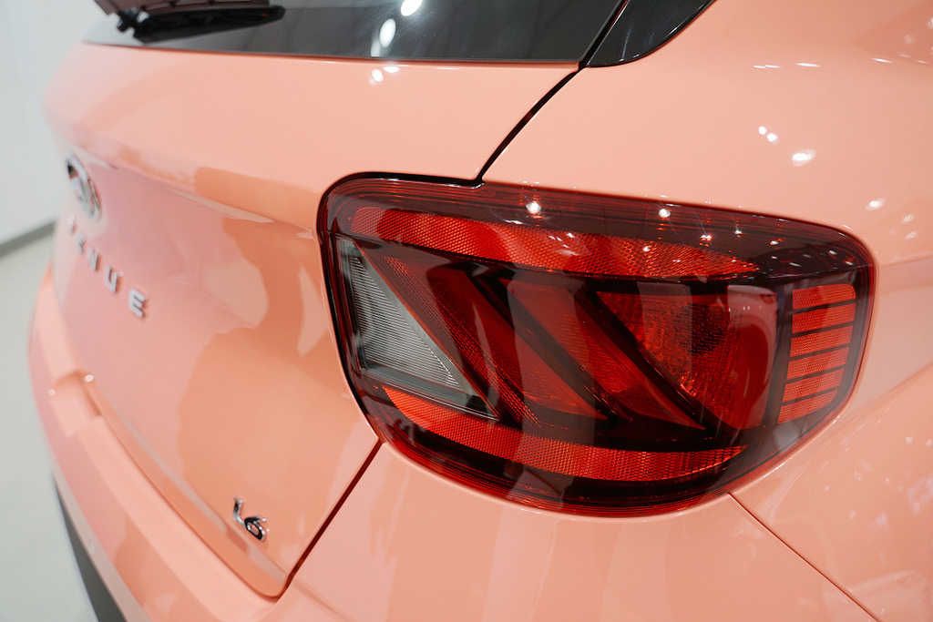 【Hyundai 現代汽車】人氣小跨界 Venue超圈粉 新上市 全台限量新色100輛