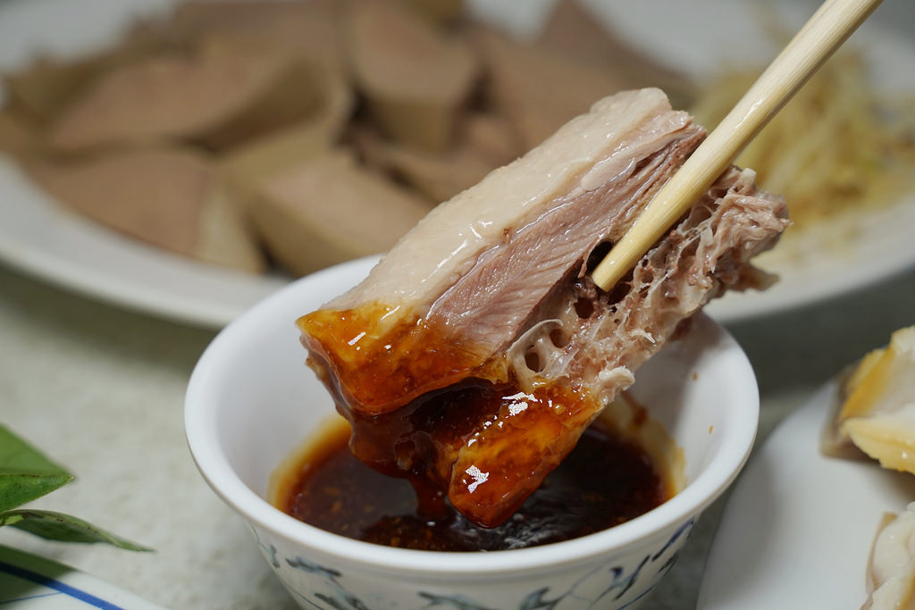 【宜蘭市美食推薦】老字號在地小吃 中華時報評鑑全國百大名店 宜蘭順順鵝肉大王