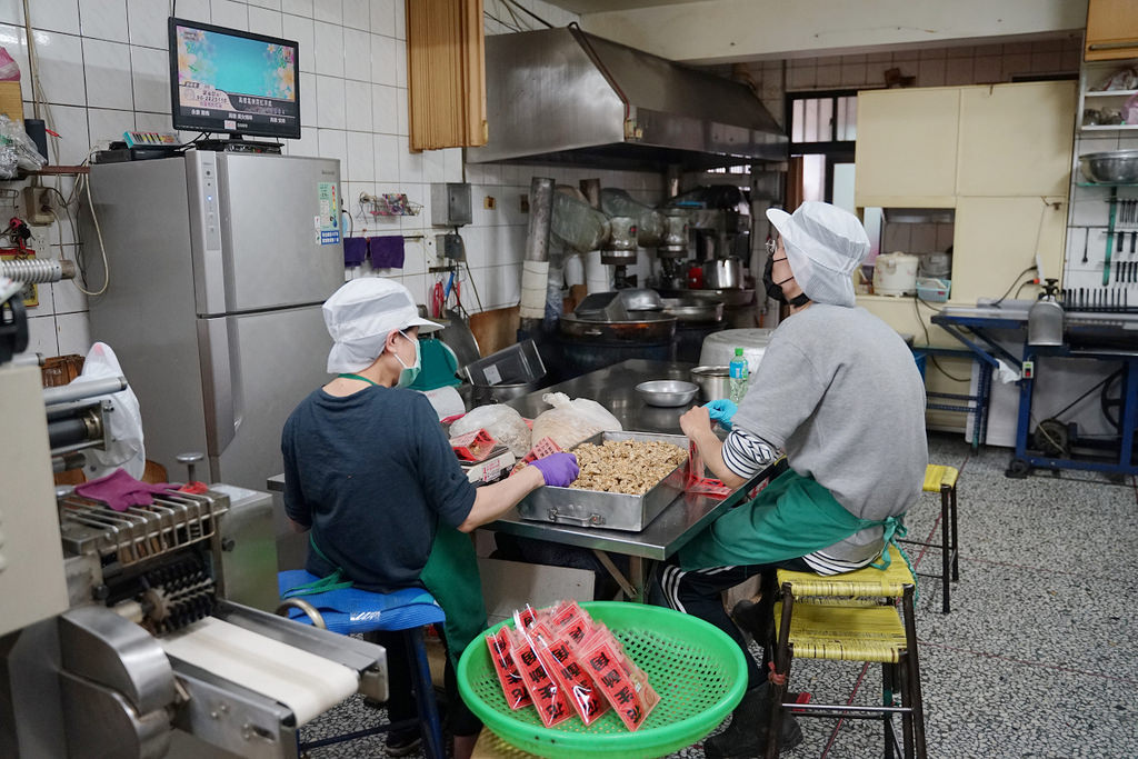 【宜蘭伴手禮推薦】在地80年老店 好吃不黏牙 黃家花生糖(朝發糖果行)