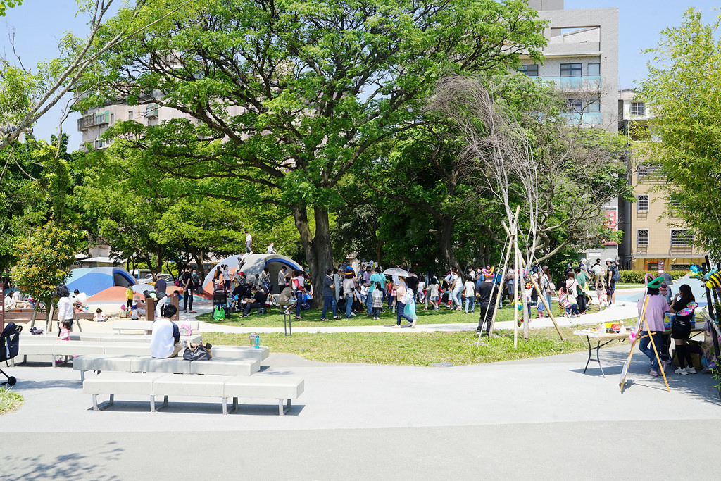 【桃園平鎮親子景點推薦】山丘地景遊戲場 平衡木沙坑遊戲區 復興親子公園