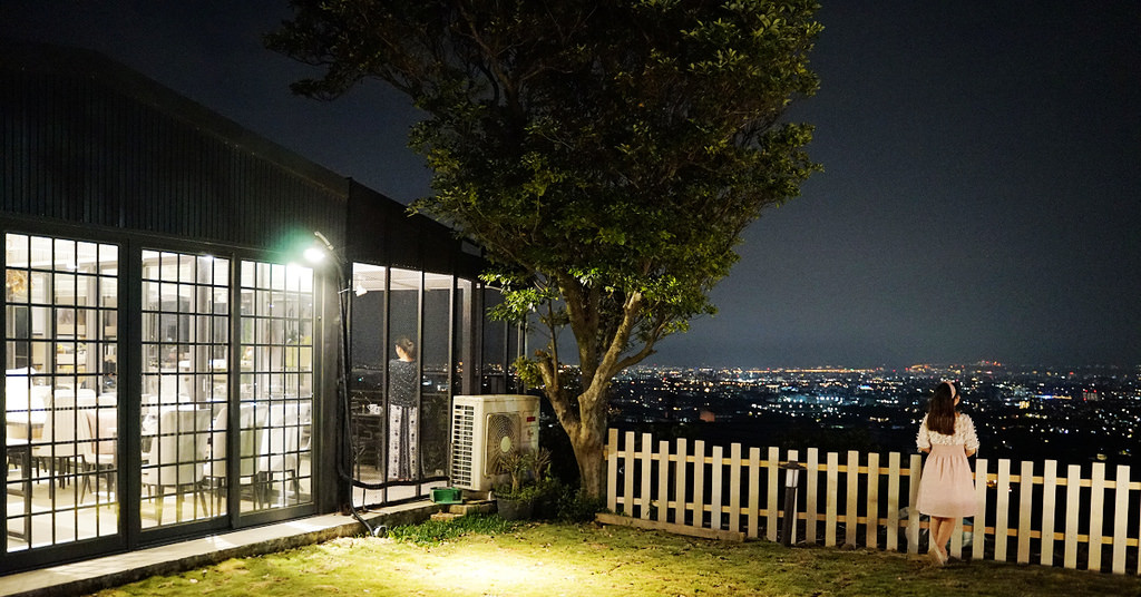 【桃園龍潭夜景餐廳推薦】乳姑山上貓咪咖啡館 絕美玻璃屋+星空泡泡屋 貓禾景觀咖啡餐廳