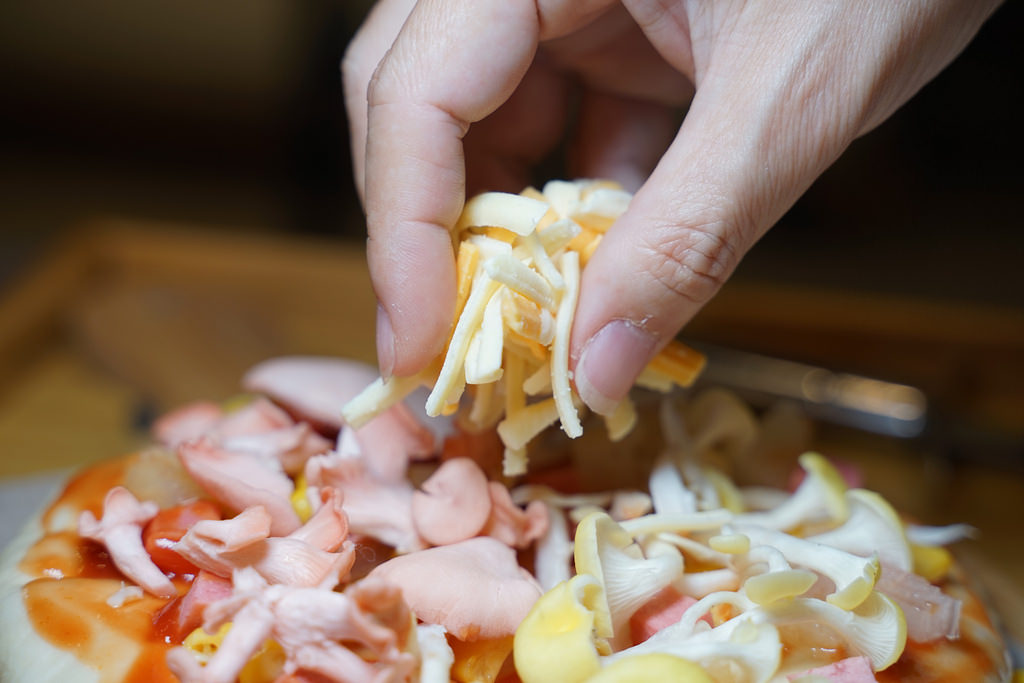 【南投埔里免費景點推薦】菇菇Pizza/彩繪手作DIY 親子採菇體驗超好玩 豐年靈芝菇類生態農場