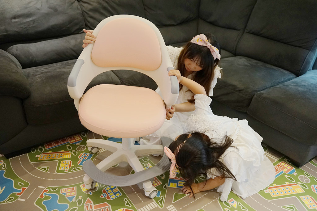【兒童成長椅推薦】4-14歲學齡兒童適用 無毒皮革材質 Backbone椎座工學-Kuma兒童成長椅