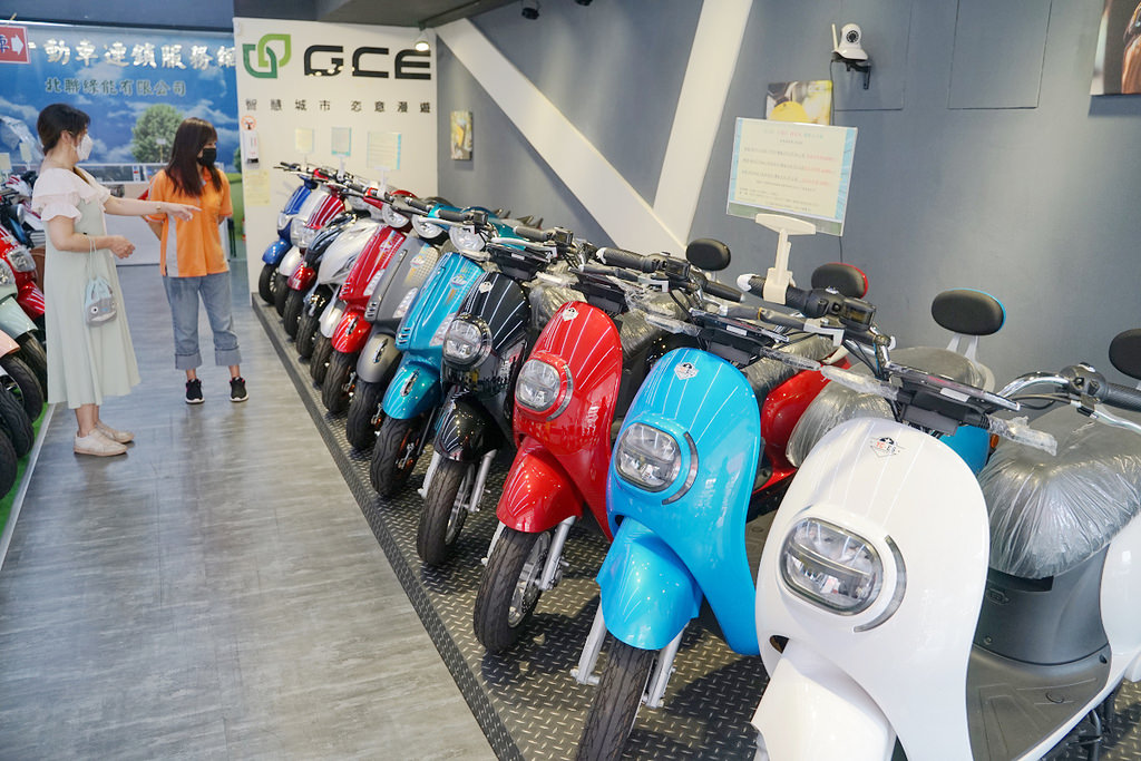【台北電動機車推薦】免駕照可攜式電池 工廠直銷合法上路 永昌電動車北市大安店